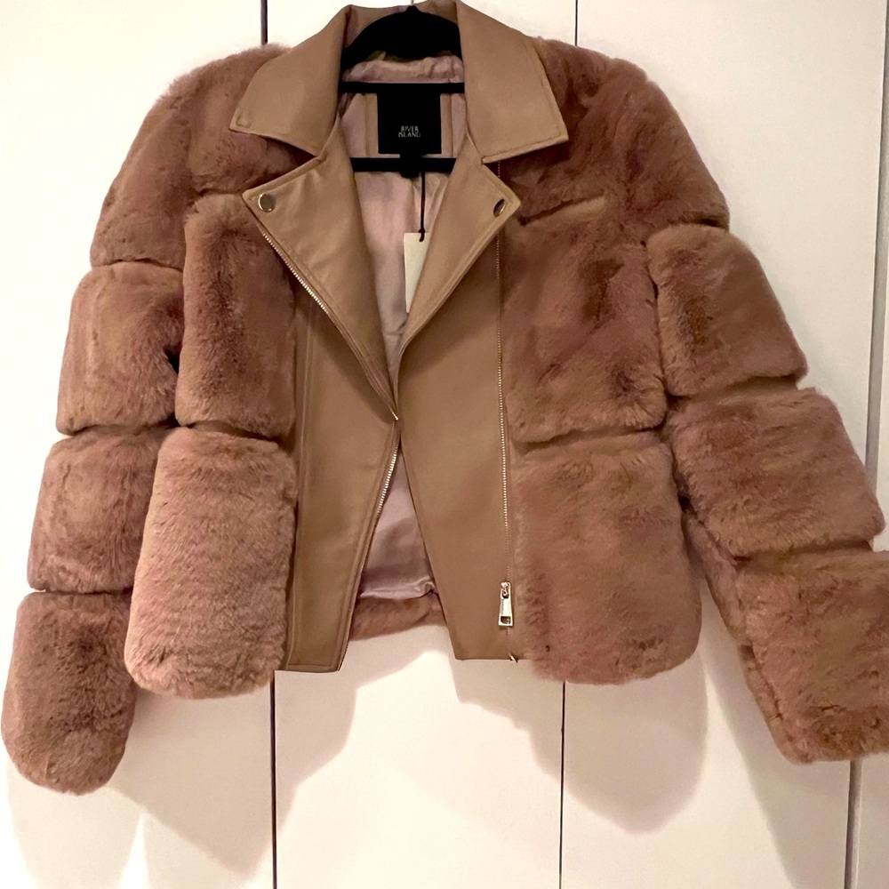 River island faux fur jacket beige short